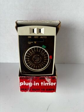 Vintage Ingram 24 Hour Plug-In Timer with Box